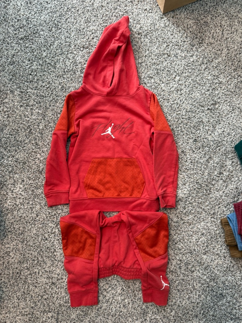 Jordan Boys Red Hooded Sweatshirt & Jogger Set with Contrast Panels